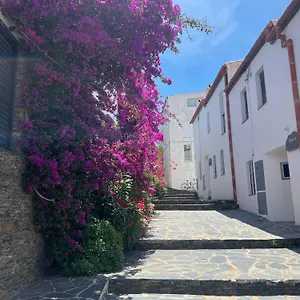 Canvas Apartments&lofts Cadaqués
